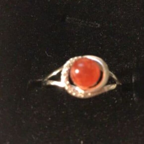 Beautiful Sunstone Ring - Adjustable - Picture 2 of 4